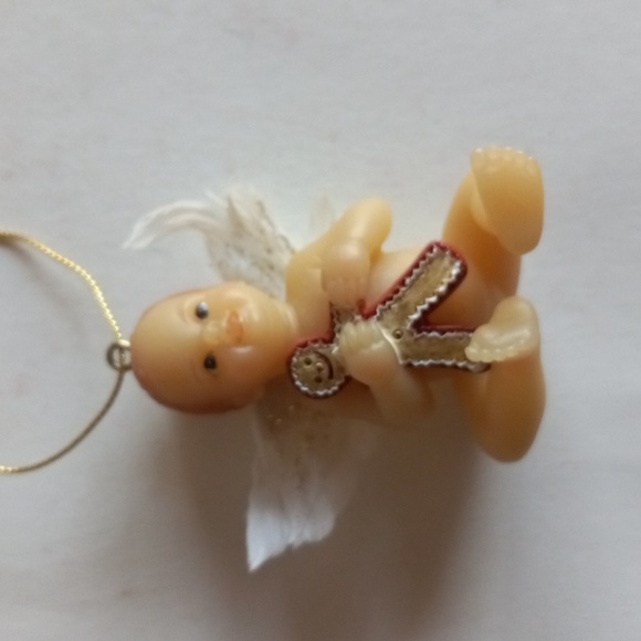 Set of 4 "Santa's Little Angels" Christmas Ornaments. - Picture 3 of 6